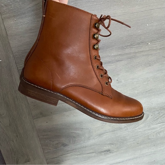 Madewell The Kellie Lace Up Boots - Picture 3 of 8